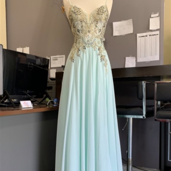 MINT Sequined Bodice Sweetheart Neck Dress AC598 - Picture 7 of 7